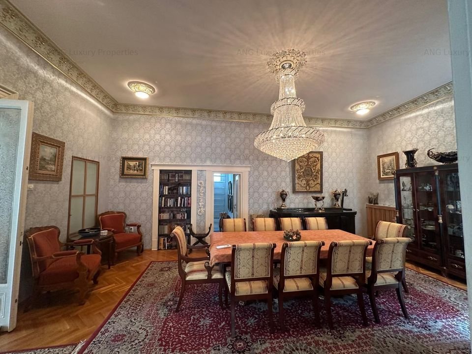 CASA INTERBELICA GRADINA ICOANEI