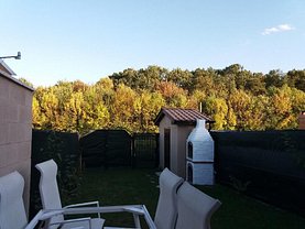 Casa de vânzare 3 camere, în Dumbrăviţa