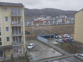 Apartament de vânzare 2 camere, în Floresti, zona Sud-Vest