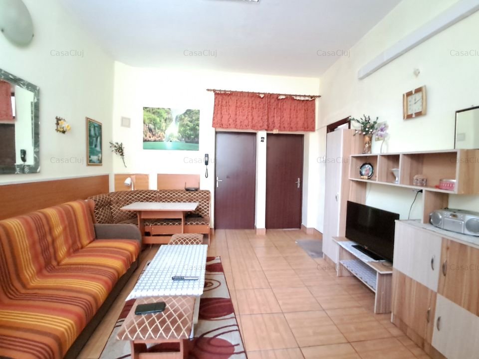 Apartament Cluj-Napca zona centrala, in casa la curte