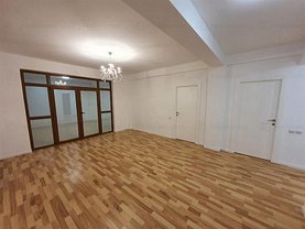Apartament de vânzare 3 camere, în Bucureşti, zona Domenii