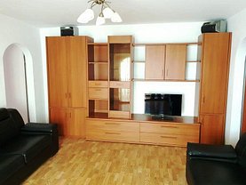 Apartament de vânzare 3 camere, în Buzău, zona Unirii Sud