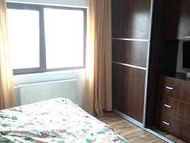 Apartament de închiriat 2 camere, în Buzău, zona Dorobanţi 2