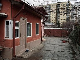 Casa de vânzare 4 camere, în Bucureşti, zona Titan