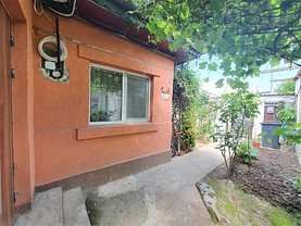 Casa de vânzare 3 camere, în Bucureşti, zona Berceni