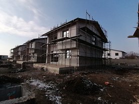 Casa de vânzare 5 camere, în Berceni