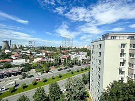 Apartament de vânzare 3 camere, în Bucureşti, zona Nicolae Grigorescu