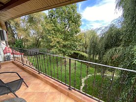 Casa de vânzare 7 camere, în Bucureşti, zona Pipera