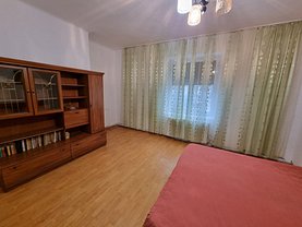 Apartament de vanzare 2 camere, în Bacau, zona Central