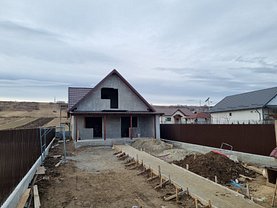 Casa de vanzare 4 camere, în Bacau