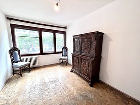 Apartament de vanzare 3 camere, în Bucuresti, zona Stefan cel Mare