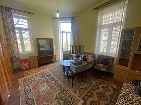 Apartament de vanzare 3 camere, în Cluj-Napoca, zona Semicentral
