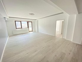 Apartament de vânzare 3 camere, în Bucureşti, zona Dorobanţi