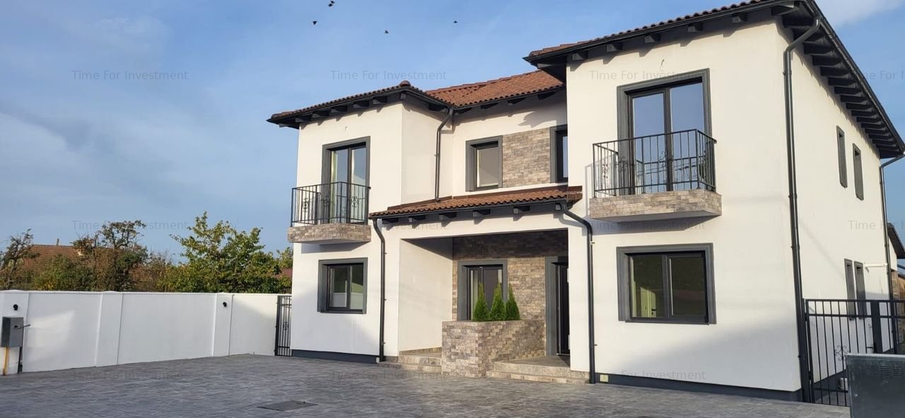 1\2 Duplex Utvin P+E,5 Camere,2 Bai,Toate Utilitatile