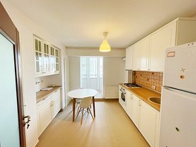 Apartament de vânzare 2 camere, în Bucureşti, zona Unirii