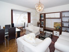 Apartament de închiriat 4 camere, în Piteşti, zona Ultracentral