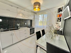 Apartament de vânzare 2 camere, în Piteşti, zona Mărăşeşti