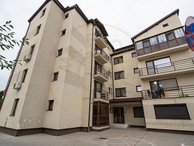 Apartament de vânzare 3 camere, în Piteşti, zona Câmpului