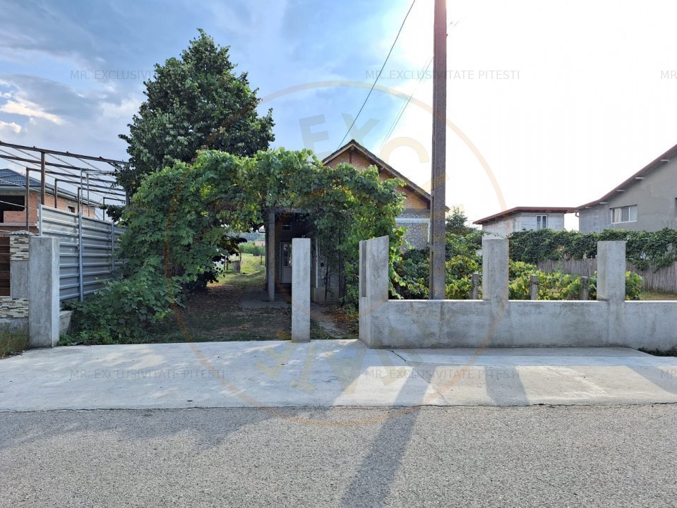 0% Comision Casa de renovat cu teren de 858 mp Bascov-Lunca!