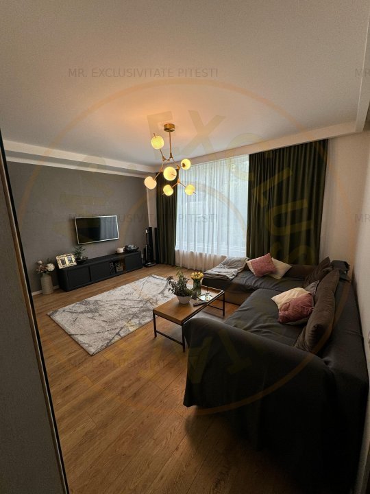 Casa cu 4 camere - Stefanesti - zona EXCELENTA