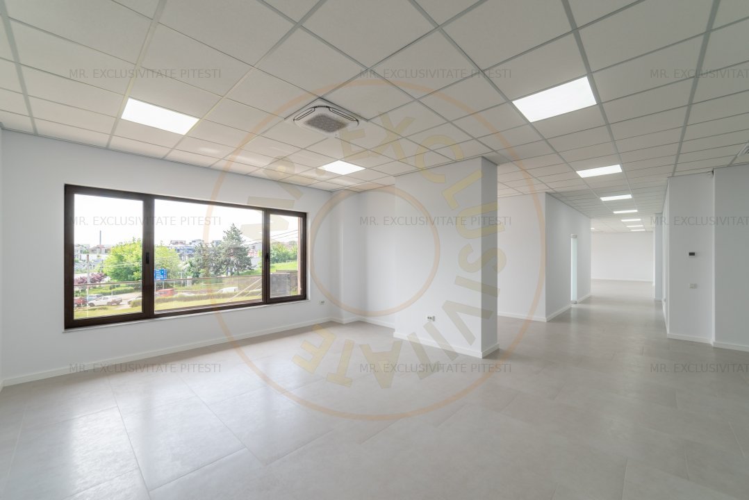 Spatiu comercial generos - 160 mp - pozitie premium pe Craiovei!