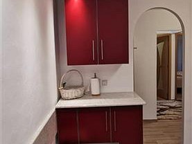 Apartament de închiriat 3 camere, în Cluj-Napoca, zona Mărăşti