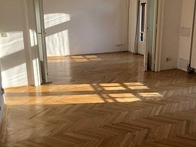 Apartament de vânzare 4 camere, în Bucureşti, zona Cişmigiu