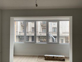 Apartament de vânzare 3 camere, în Bucureşti, zona Cişmigiu
