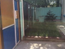 Casa de închiriat 5 camere, în Bucureşti, zona Tineretului