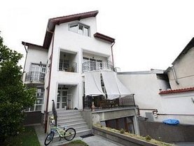 Casa de închiriat 13 camere, în Bucureşti, zona Bucureştii Noi