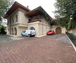 Casa de inchiriat 20 camere, în Bucuresti, zona Unirii