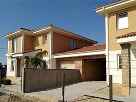 Casa de vânzare 5 camere, în Dumbrăviţa