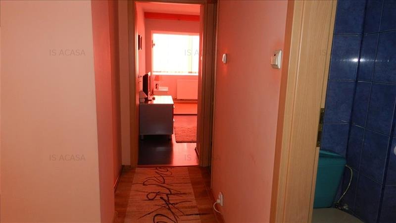 Apartament decomandat cu 4 camere in Rovine - Parculet - imaginea 13