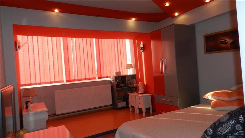 Apartament decomandat cu 4 camere in Rovine - Parculet - imaginea 14