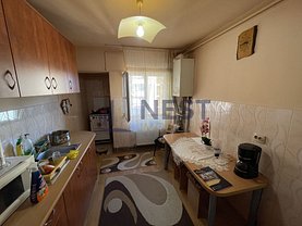 Apartament de vânzare 4 camere, în Cluj-Napoca, zona Mărăşti