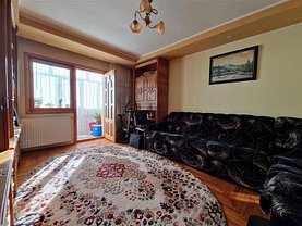 Apartament de vânzare 4 camere, în Suceava, zona Burdujeni