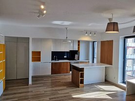 Apartament de vânzare 3 camere, în Bucureşti, zona Tineretului