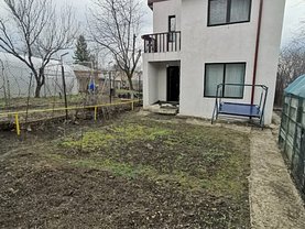 Casa de vânzare 3 camere, în Iasi, zona Popas Pacurari