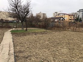 Teren constructii de vânzare, în Iasi, zona Centru Civic