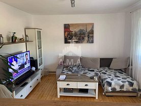 Apartament de vânzare 3 camere, în Cluj-Napoca, zona Mănăştur