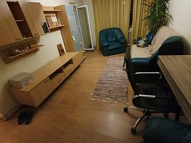 Apartament de vânzare 3 camere, în Bucureşti, zona Iancului