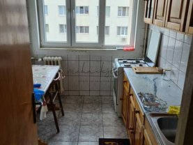 Apartament de vânzare 2 camere, în Bucureşti, zona Titan