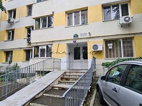 Apartament de vânzare 3 camere, în Bucureşti, zona Chişinau