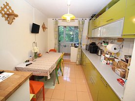 Apartament de vânzare 4 camere, în Bucureşti, zona Crângaşi