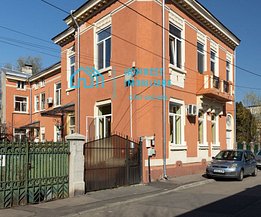 Casa de vanzare 5 camere, în Bucuresti, zona Splaiul Unirii