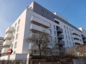 Apartament de vânzare 3 camere, în Bucureşti, zona Mihai Bravu