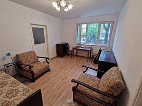 Apartament de vânzare 2 camere, în Bucuresti, zona 1 Mai