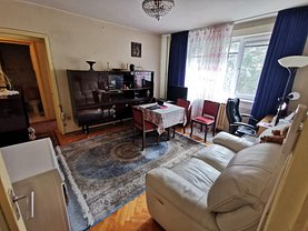 Apartament de vânzare 3 camere, în Bucureşti, zona Gara de Nord