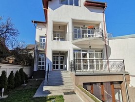 Casa de închiriat 13 camere, în Bucureşti, zona Bucureştii Noi