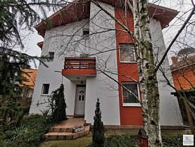 Casa de vânzare 6 camere, în Otopeni, zona Central